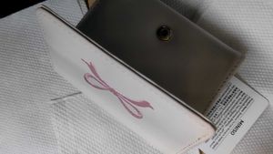 Miniso Wallet