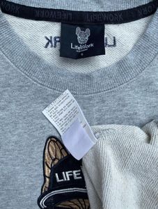 Cool Graphic Print Sweatshirt