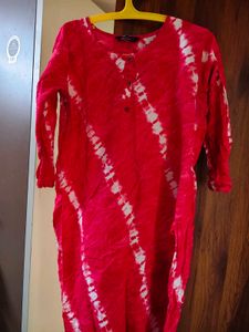 Red & White Print Kurti