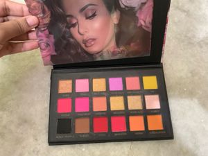Huda Eyeshadow