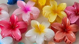 Flower Claw Clips