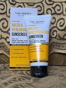 Dr. SHETH’S Haldi & Hyaluronic Acid Sunscreen