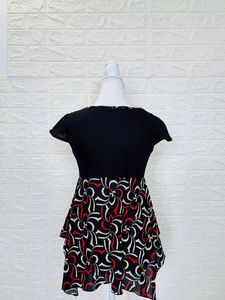 Assorted Brands Black And Red LacePeplum Tunic Top