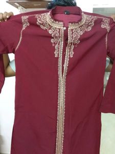 Elegant Maroon Kurta