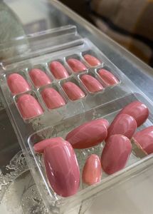 20 Pink Acrylic Nails
