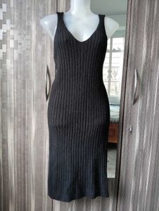 Ribbed Knit Bodycon Dress