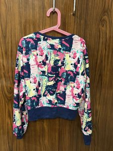 Crop top For Sale