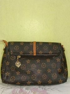 Handbag For Any Occasion 👜