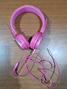 Doma Imported Headphones