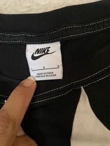 Nike Crop Tee