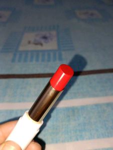 MyGlamm LIT Lipstick