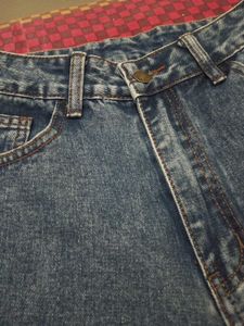 High-Rise Simplicity Straight Jeans