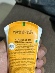 Lotus Herbals Radiance Boost Face Wash