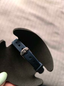 Stylish Blue Hand Watch