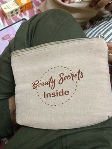 Beauty Secrets Pouch