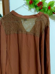 🤎Forever 21 Brand Women Shirt With Back Net Work
