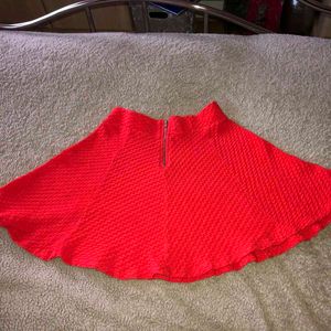 H&amp;M Red Quilted Mini Skirt
