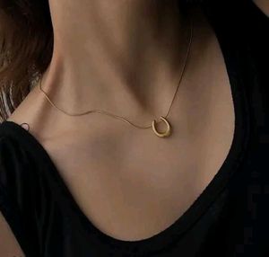 Gold Horseshoe Pendant Necklace