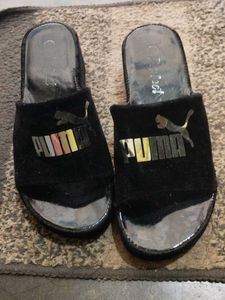 Puma Black Slides