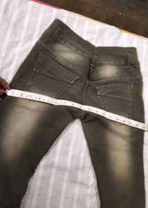 Gray Wash Jeans with Bow Detail