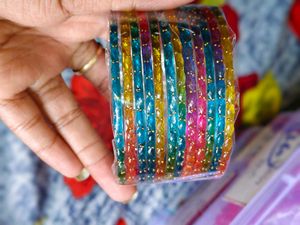 Raindrop crystal glass bangles