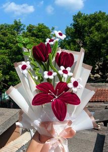 Red Flower Bouquet