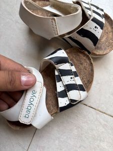 Babyoye Sandals