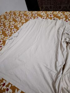 White Long Sleeve T-Shirt Xl