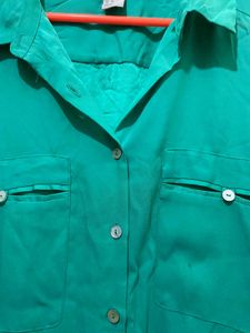Green Button-Up Top 34 half