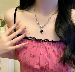 Korean Necklace
