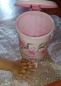 Leaf Shape Self Draining Soap Holder