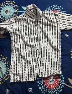 Half Slevves Men Opaque Shirt Brand New
