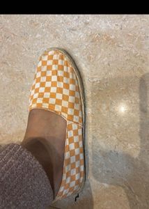 H&m female footwear set