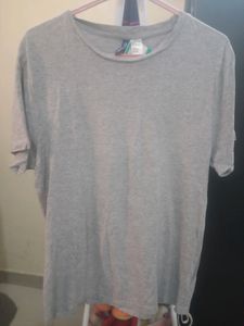 H&M Tshirt
