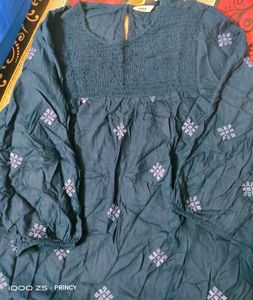 Max Navy Blue Tunic New Nd Unused 🪩