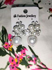 Earrings Collection