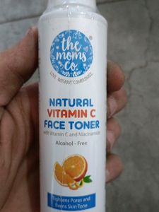 The Moms Co.Face Tonner.