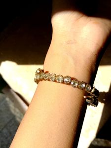 A Stoned Bracelet