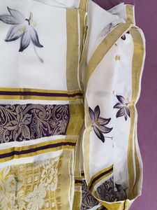 Kerala Kasavu Saree with Floral Design