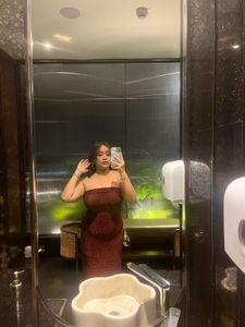 Elegant Burgundy Maxi Dress