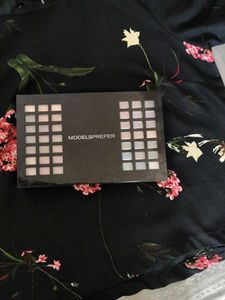 Australia Bought Makeup Kit