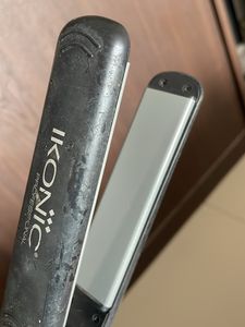 Ikonic Straighten Machine