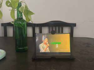 Mobile Phone Screen Magnifier