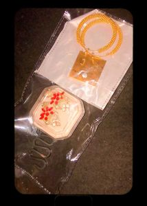 Kurti With2earings Hairstyle Clip