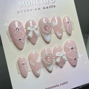 Press On nails