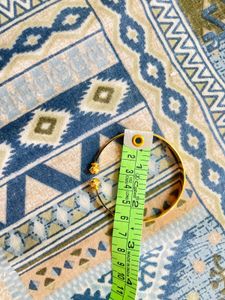 Golden Bangles (Set of 2)