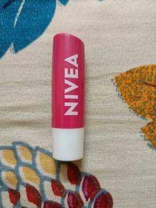 Nivea Watermelon Shine Lip Balm