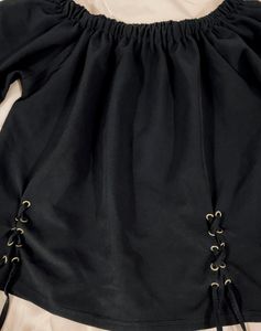 Chic Black Short Top ✨