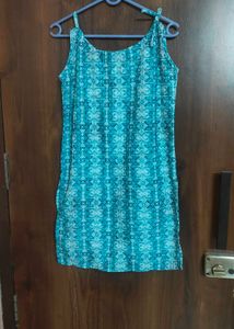 Blue Dyed Kurta Sleevless