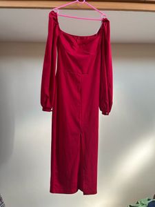 Urbanic Elegant Red Midi Dress - XS